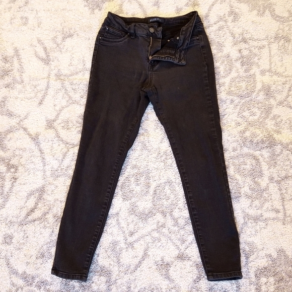 GOOD COND BLUE SPICE STRETCHY OFF BLACK SKINNY